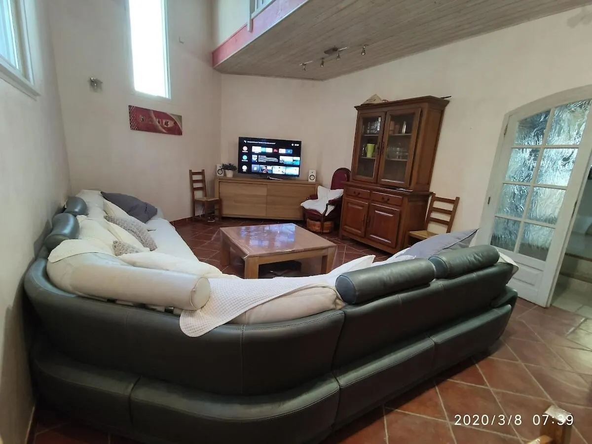 La Villa Moursoise 4 Etoiles
