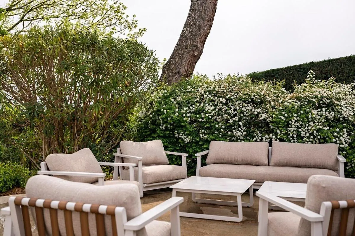 La Villa Moursoise 4 Etoiles Mours-Saint-Eusebe